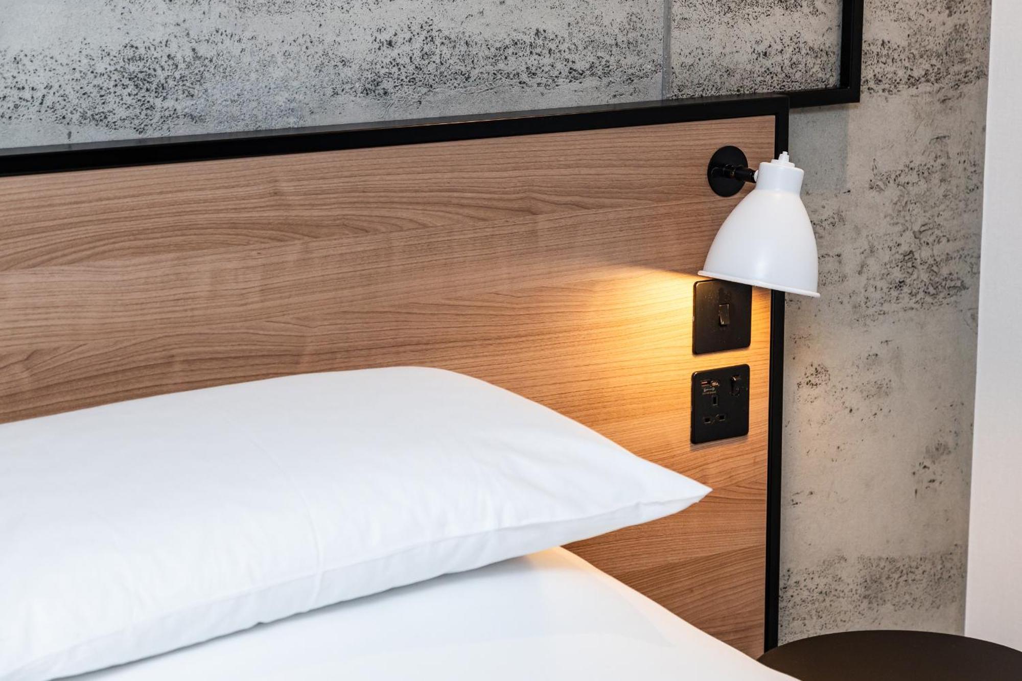 Ibis Coleraine Riverside Esterno foto